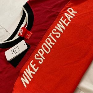 Nike T-Shirt